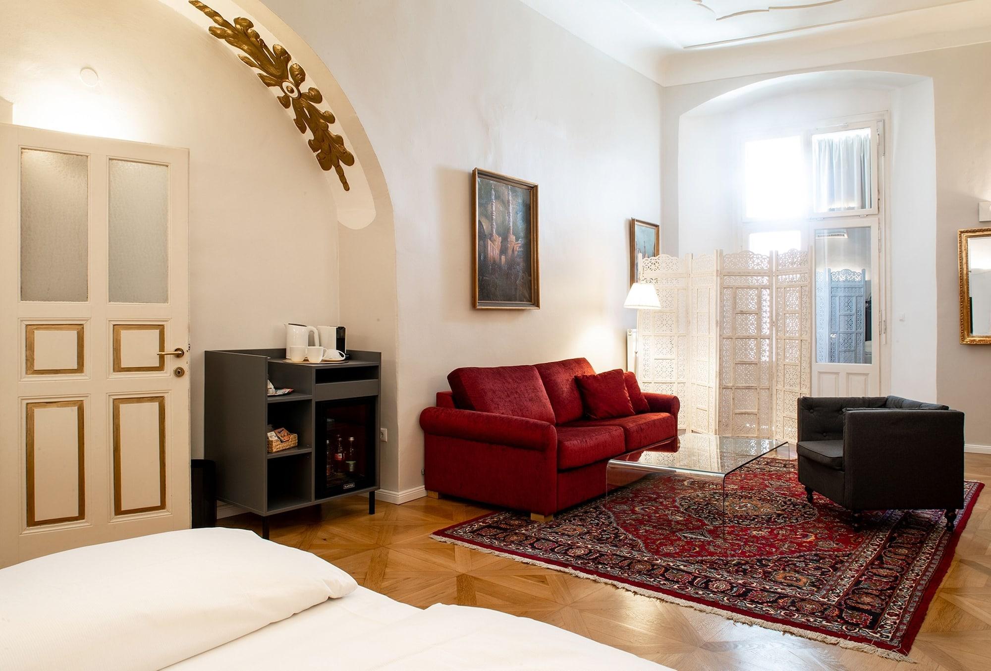 Boutique Hotel Dom - Rooms & Suites Graz Ngoại thất bức ảnh